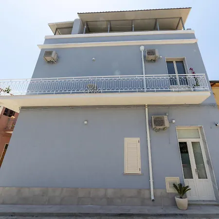 Apartment Boma Avola